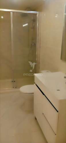 Oportunidade de investimento: loja no laranjeiro - almada