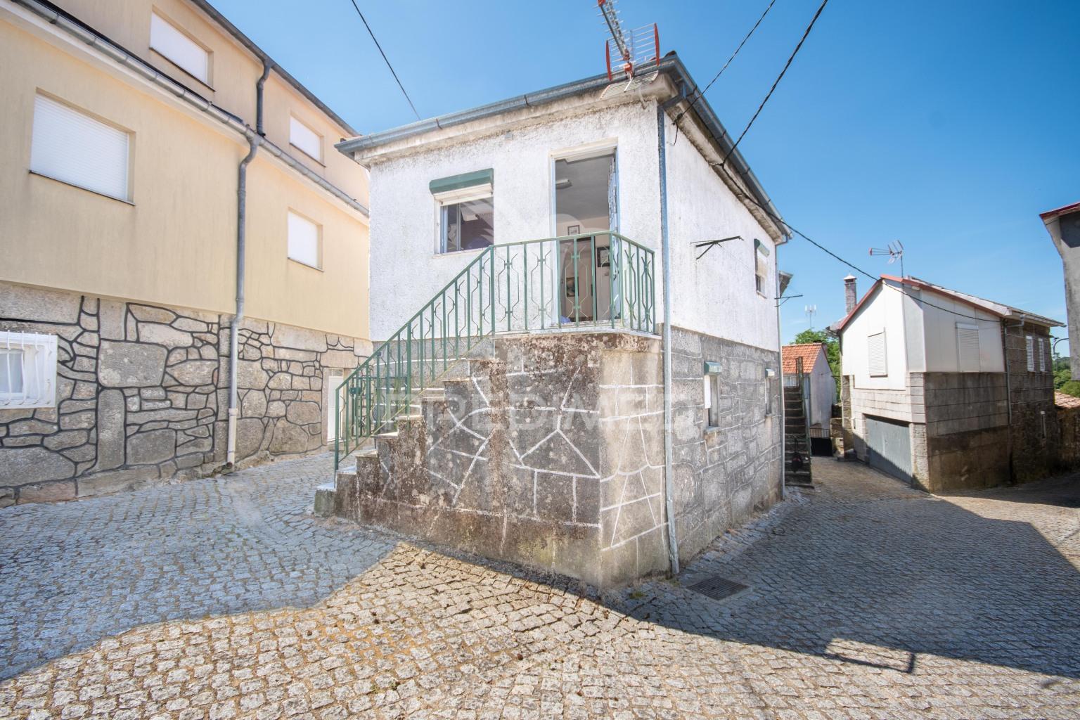 Moradia t2 super acolhedora na aldeia de forles
