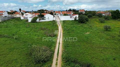 Terreno urbano localizado em vale de figueira / santarém
