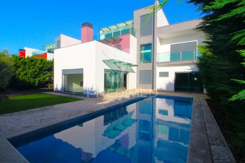 Moradia t4+1 em são francisco, alcochete