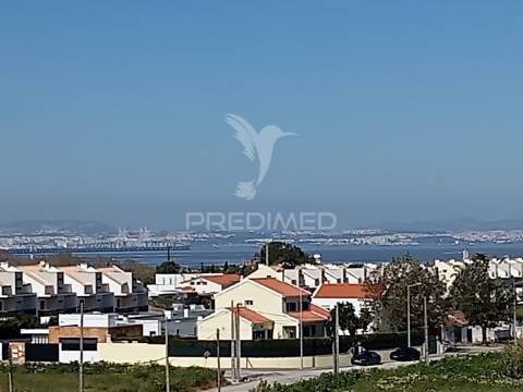 Moradia t4+1 em são francisco, alcochete