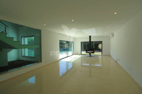 Moradia t4+1 em são francisco, alcochete