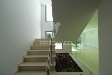 Moradia t4+1 em são francisco, alcochete