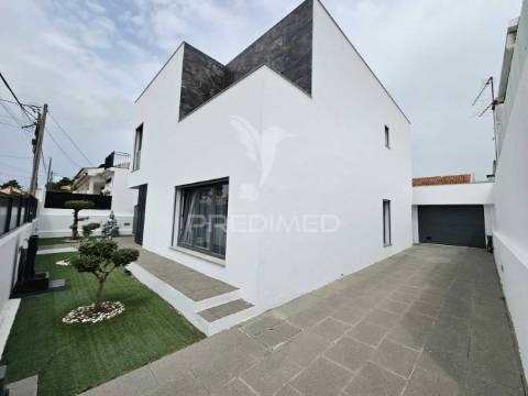 Moradia isolada t4 de 2017