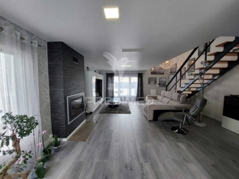 Moradia isolada t4 de 2017