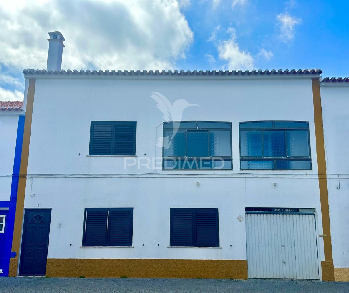 Moradia t6 para recuperar, vila nova de milfontes