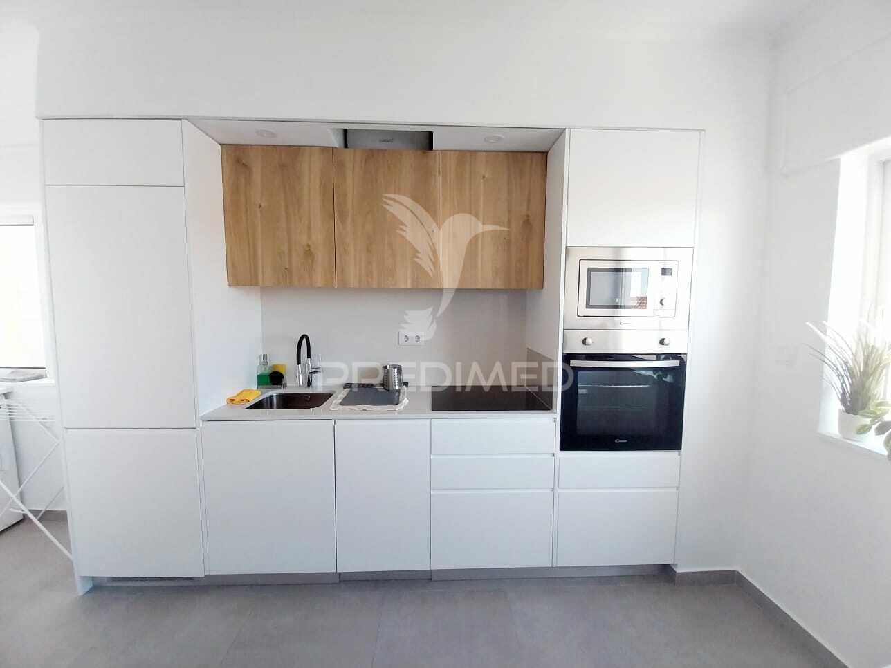 Apartamento t2 à venda na rua sidónio pais