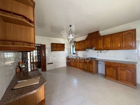 Moradia isolada cidade tomar