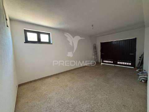 Moradia isolada cidade tomar