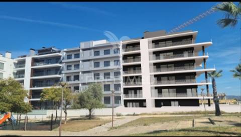 Terreno para construção de apartamentos de luxo em loulé com projeto