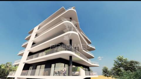 Terreno para construção de apartamentos de luxo em loulé com projeto