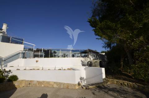 Moradia de luxo t5 no fabuloso golfe santo antónio resort