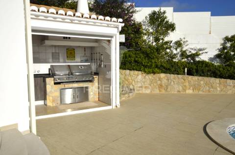 Moradia de luxo t5 no fabuloso golfe santo antónio resort