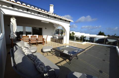 Moradia de luxo t5 no fabuloso golfe santo antónio resort