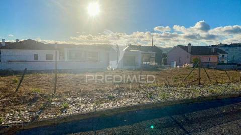 Lote de terreno para construção habitacional  em rio maior