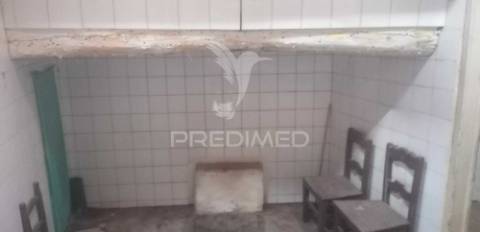 Casa na aldeia de montalvão