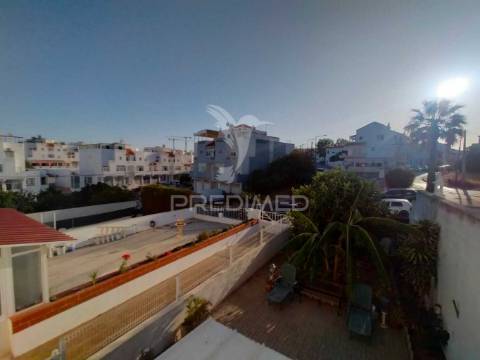 Apartamento/moradia t3+2