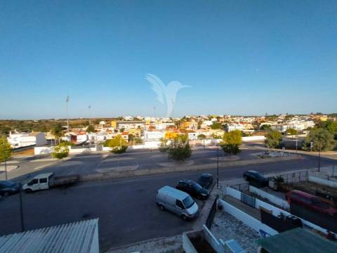 Apartamento/moradia t3+2