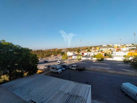 Apartamento/moradia t3+2