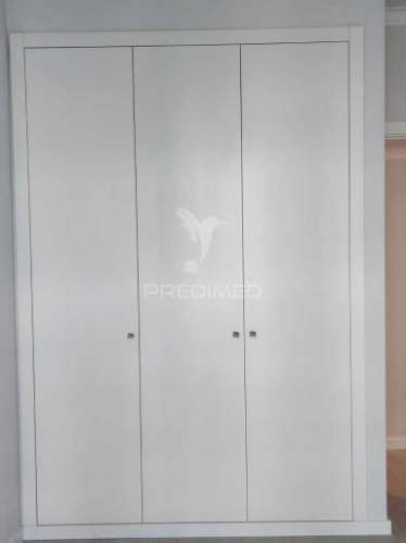 Apartamento t3 remodelado em santa clara, lisboa