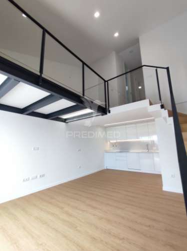 Moradia t3 totalmente remodelada em aver-o-mar, póvoa de varzim.