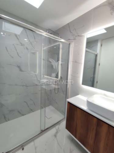 Moradia t3 totalmente remodelada em aver-o-mar, póvoa de varzim.