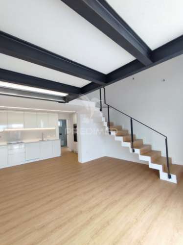 Moradia t3 totalmente remodelada em aver-o-mar, póvoa de varzim.