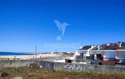 Moradia t3 totalmente remodelada em aver-o-mar, póvoa de varzim.