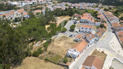 Lote de terreno para construção de 4 fogos em são teotónio