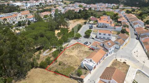 Lote de terreno para construção de 4 fogos em são teotónio