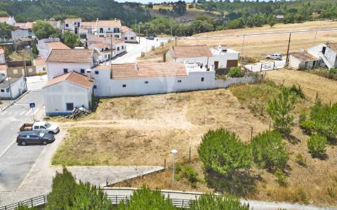 Lote de terreno para construção de 4 fogos em são teotónio