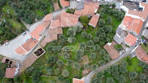 Moradia t4 em vila cortês do mondego