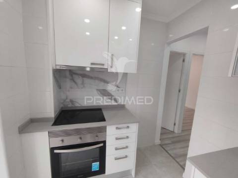 Apartamento t1 em arroios, lisboa