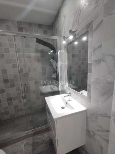 Apartamento t1 em arroios, lisboa