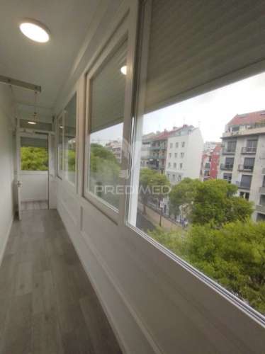 Apartamento t1 em arroios, lisboa