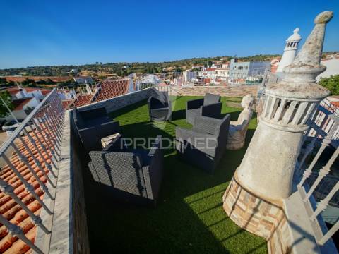 Moradia t5 em estombar