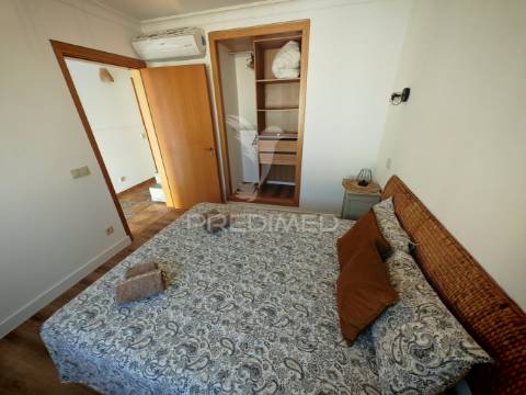 Moradia t5 em estombar