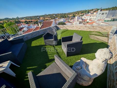 Moradia t5 em estombar