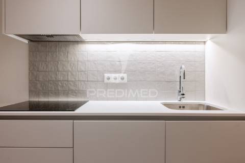 Apartamento t1 novo - junto à batalha - porto