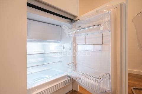 Apartamento t1 novo - junto à batalha - porto