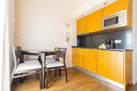 Apartamento t0 com vista mar no edificio alvor atlântico - alvor,