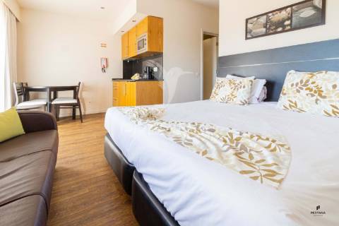 Apartamento t0 com vista mar no edificio alvor atlântico - alvor,