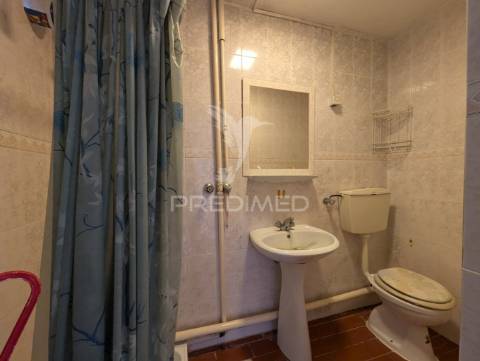 Moradia t5 isolada a curta distância das praias, do centro de albufeira e da vida nocturna