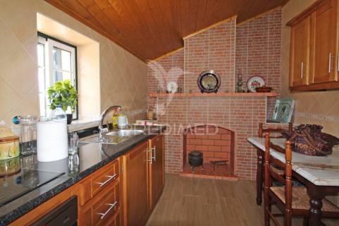 Quinta com 7,500 ha em são martinho das amoreiras