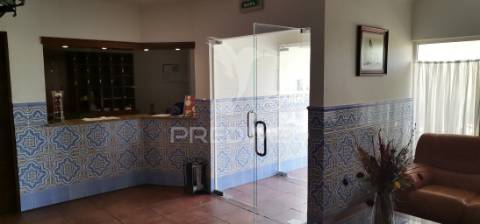 Hotel de 3 estrelas alter do chão