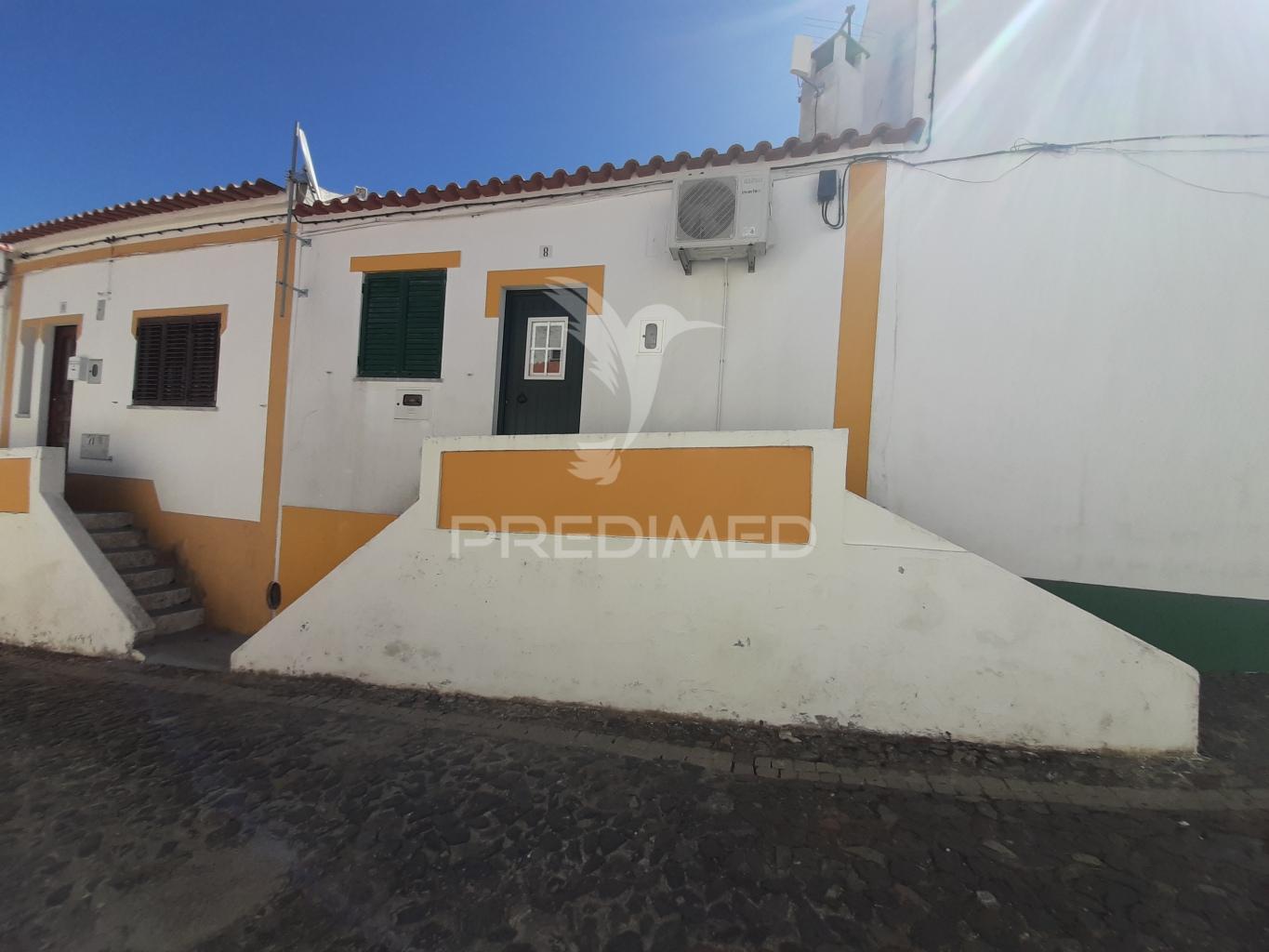 Moradia t1 pronta a habitar.