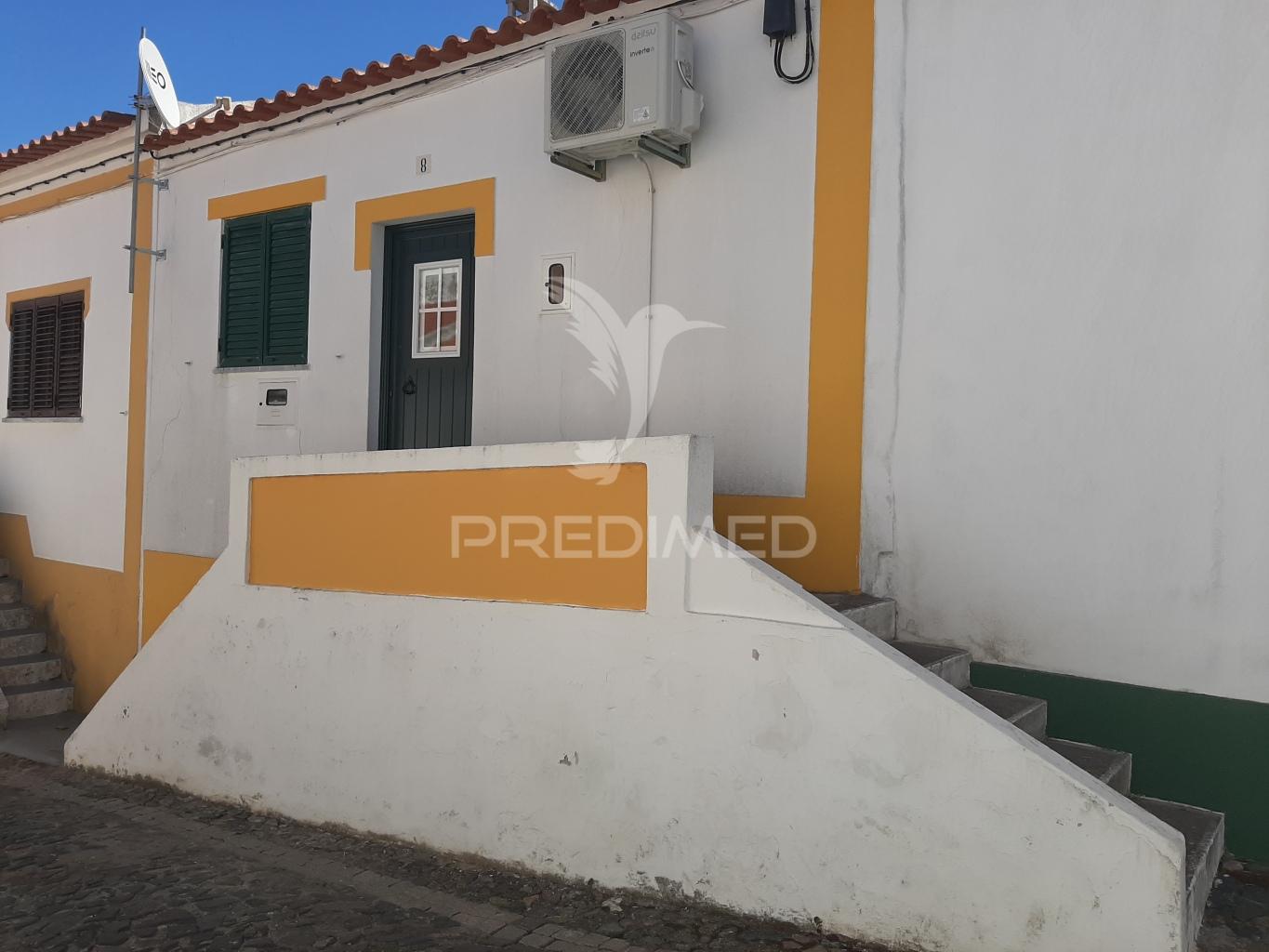 Moradia t1 pronta a habitar.