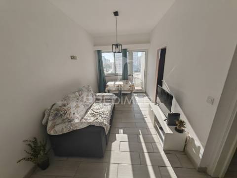 T0+ 1 a 100 metros da praia