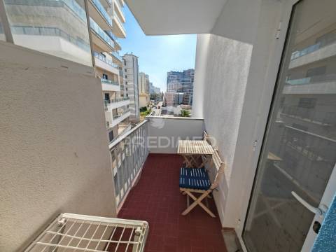 T0+ 1 a 100 metros da praia