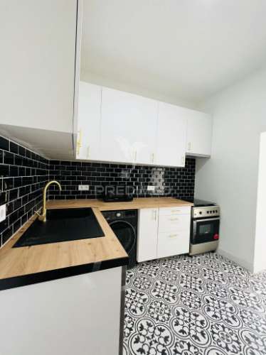 Moradia isolada em santo antónio da caparica.